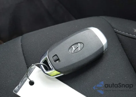 2023 Hyundai Elantra Sel from USA, damaged, VIN KMHLS4AG2PU584829